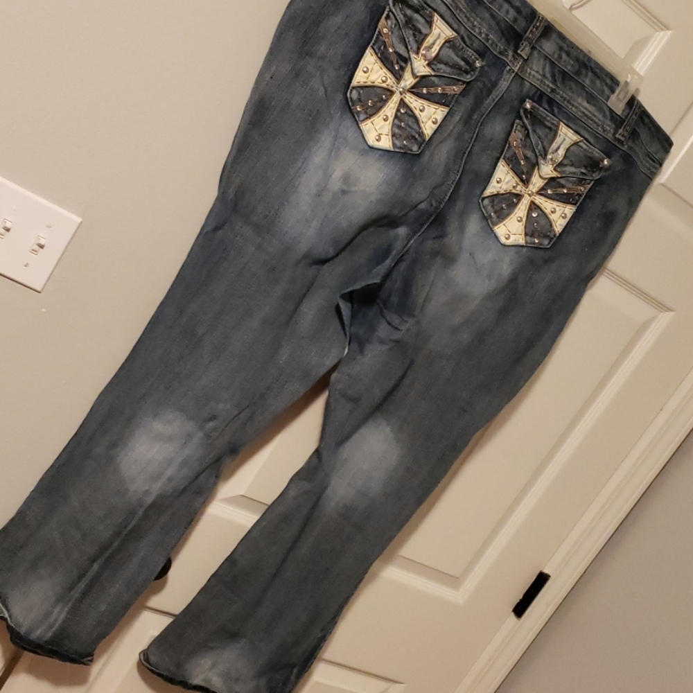 Jean's